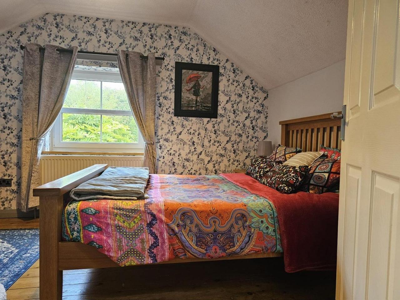 The Cottage Govilon Extérieur photo